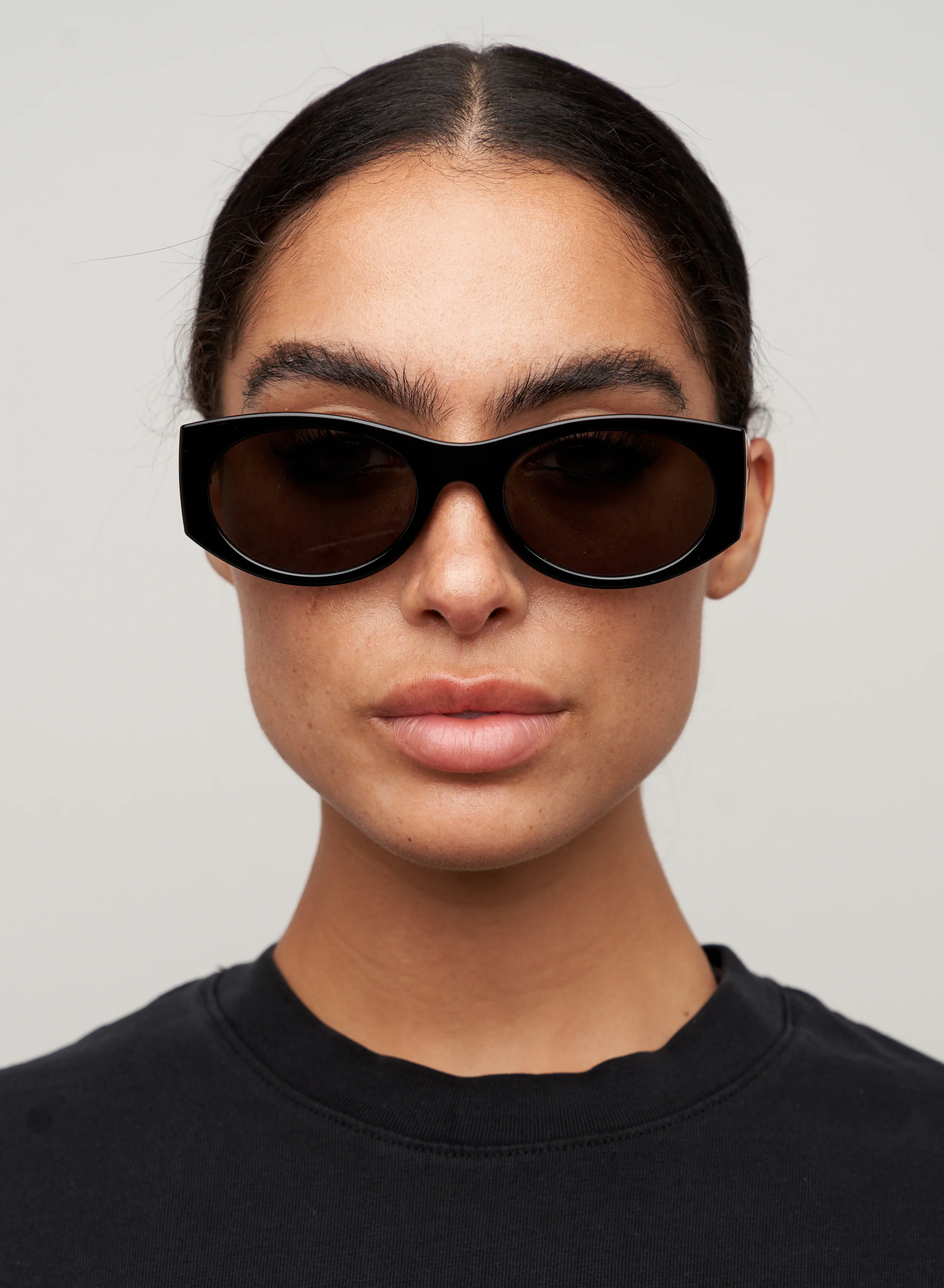Grace - Black/ Smoke - Image 2