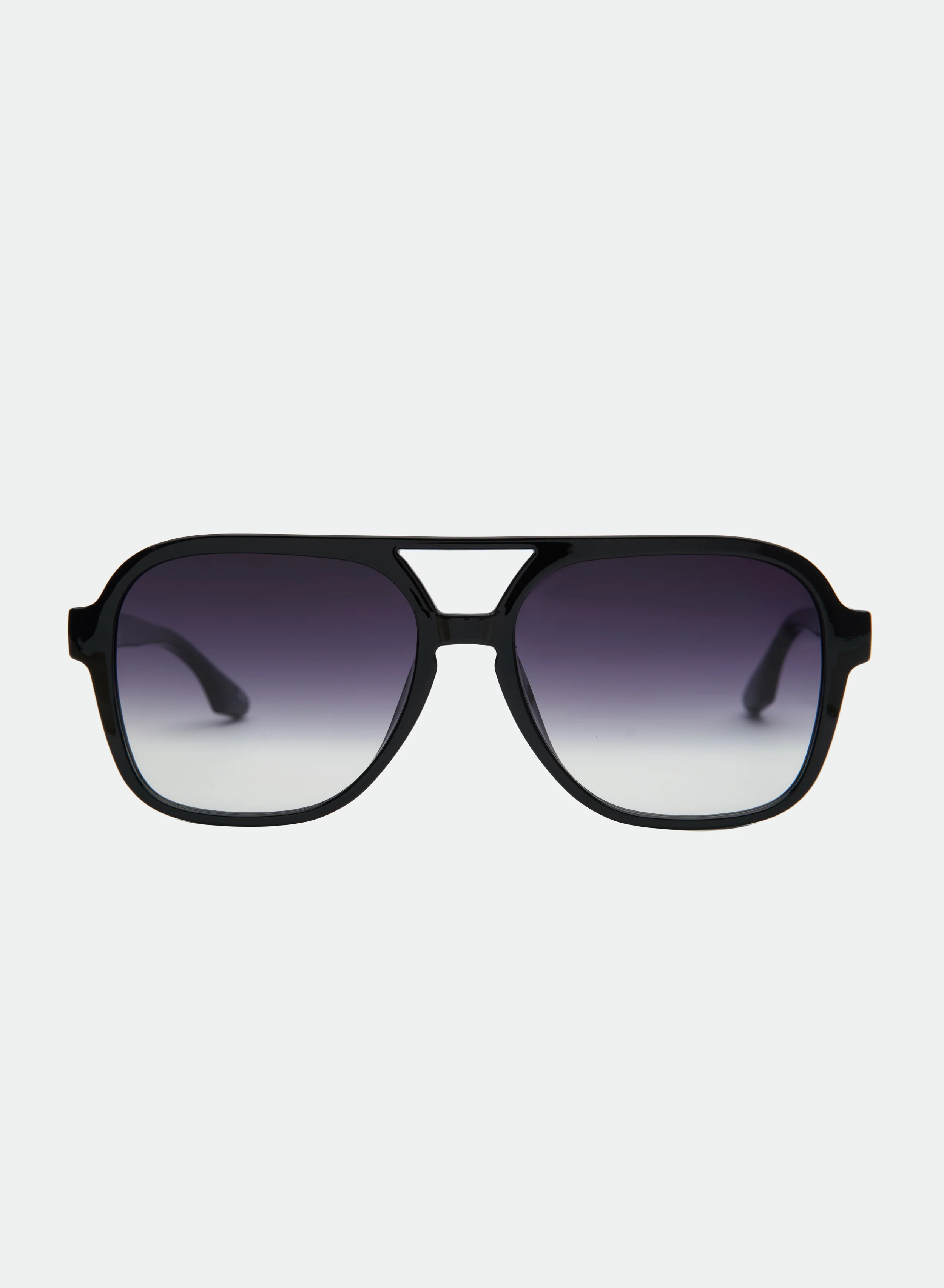 Kori- Black/Smoke Fade