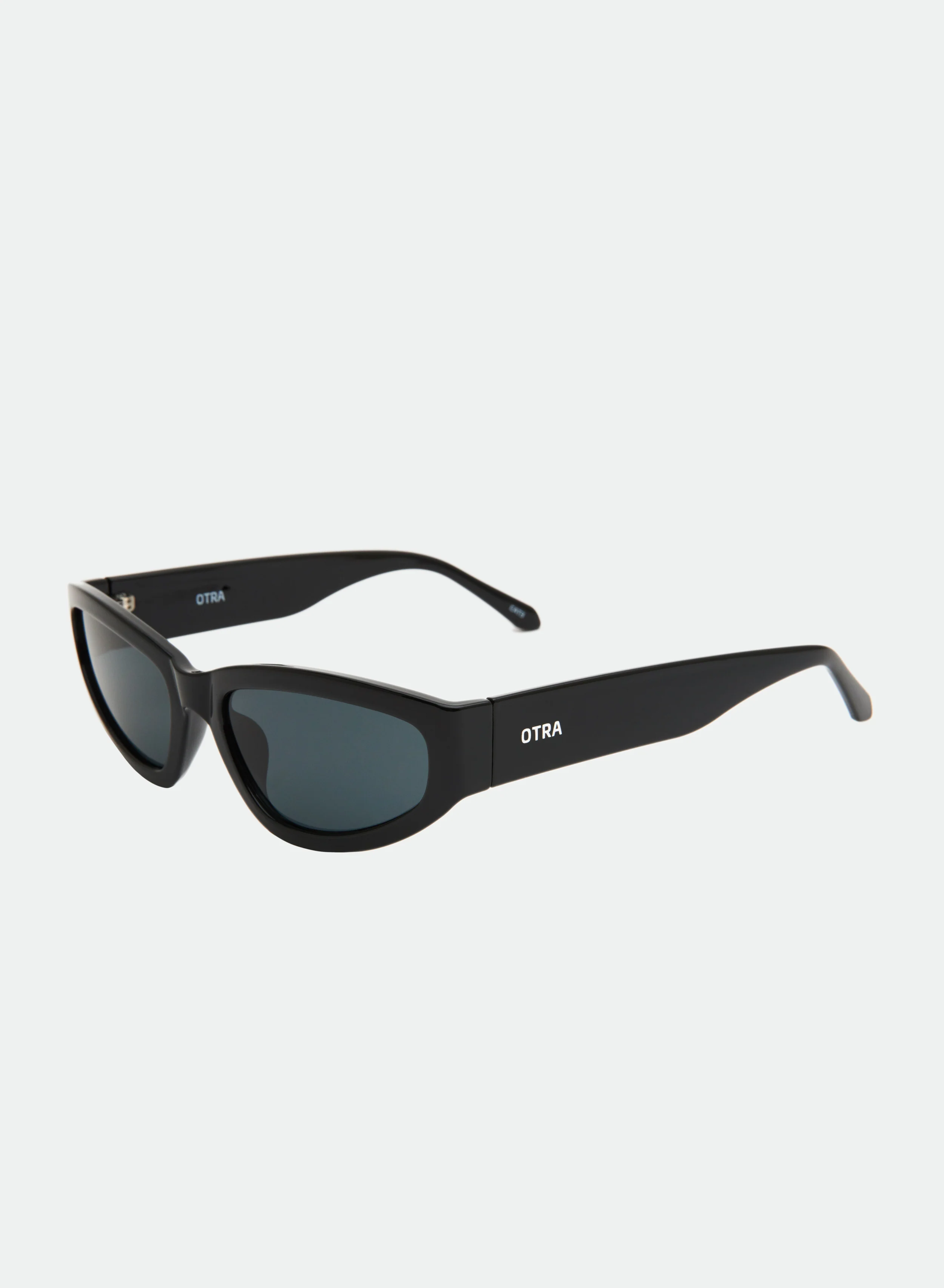 Raci - Black/Smoke - Image 3