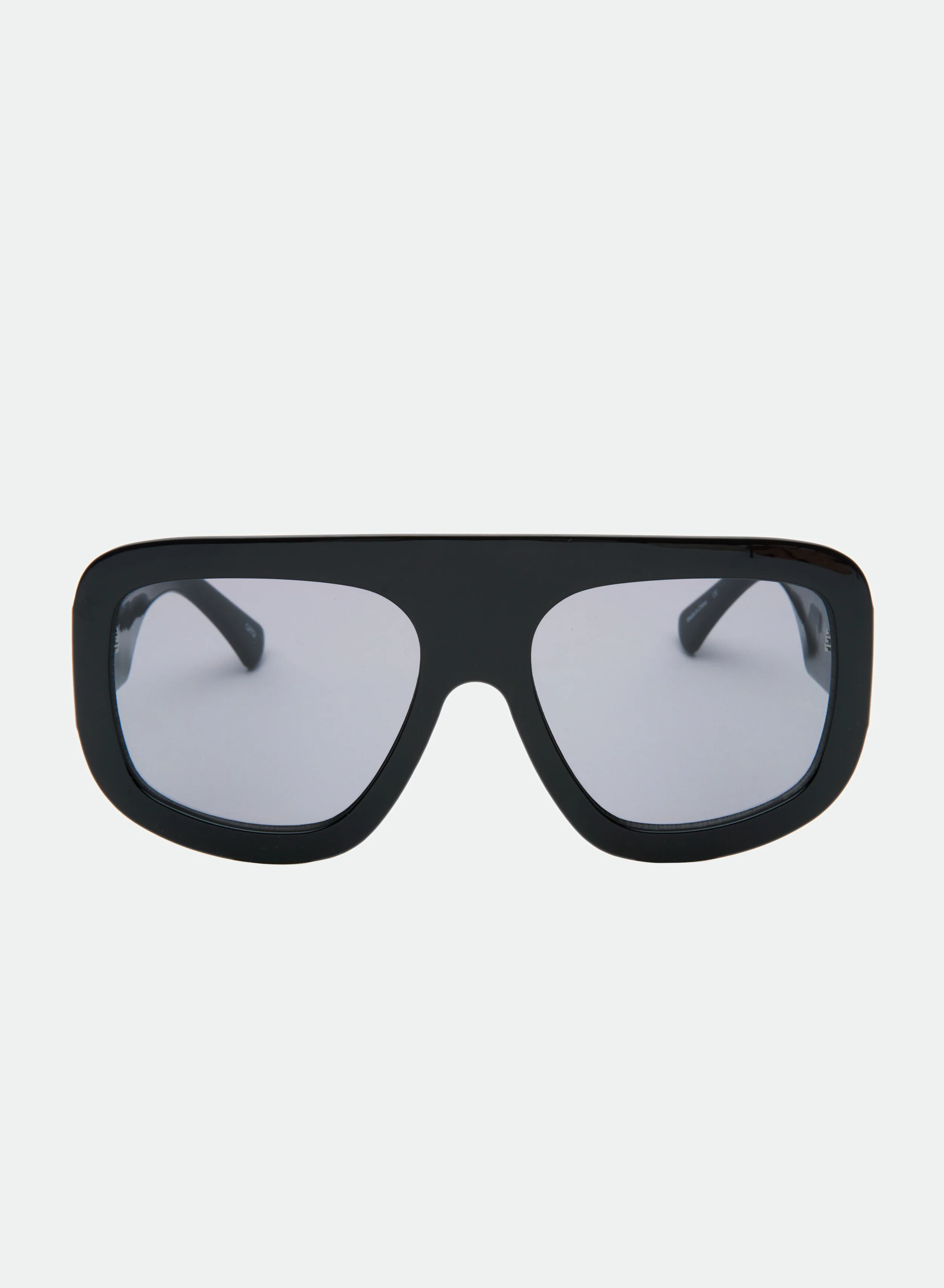Vail - Black/Smoke