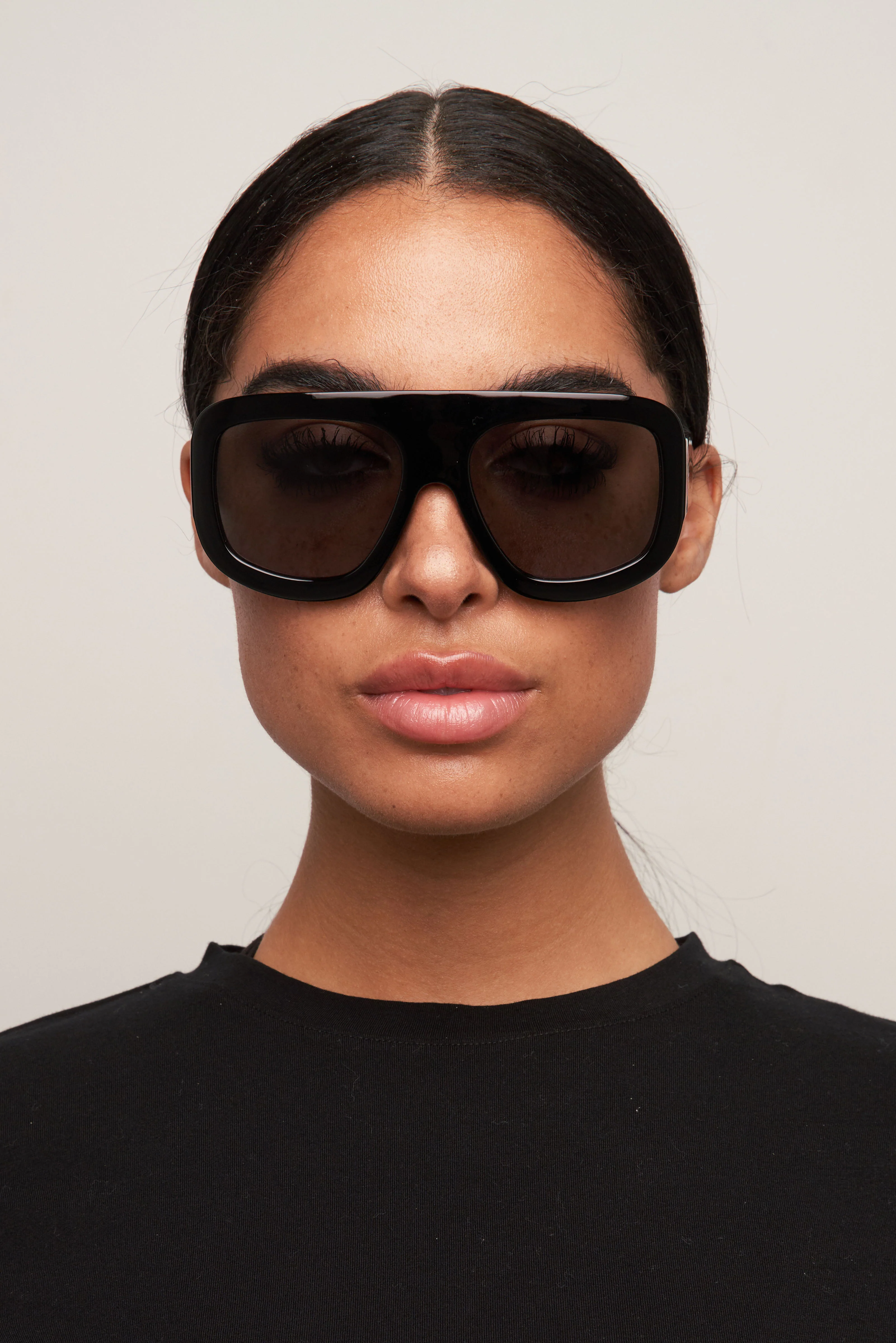 Vail - Black/Smoke - Image 2